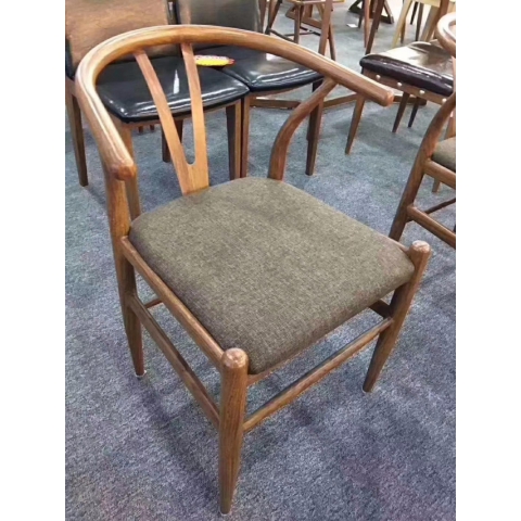 勝芳主題桌椅批發    太師椅   牛角椅   吧桌   餐椅  餐桌  快餐桌  北歐工業風家具   奧群家具