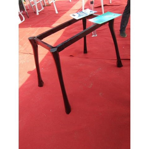 勝芳桌架批發(fā) 鐵藝桌架 不銹鋼桌架 餐廳桌架 餐臺(tái)支架 餐桌腳 書(shū)桌桌架 折疊桌架 餐廳家具 飯店家具 簡(jiǎn)易家具 寶藝家具