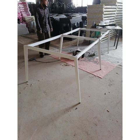 勝芳桌架批發(fā) 鐵藝桌架 不銹鋼桌架 餐廳桌架 餐臺(tái)支架 餐桌腳 書(shū)桌桌架 折疊桌架 餐廳家具 飯店家具 簡(jiǎn)易家具 寶藝家具