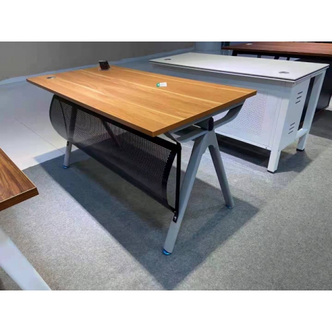 勝芳桌架批發  鐵藝桌架 辦公桌架 會議桌架 培訓桌架  不銹鋼桌架 書桌桌架 折疊桌架 辦公鋼架 辦公家具  圣之達家具