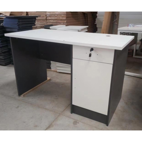 勝芳辦公桌批發特價優惠 限時搶購 寫字臺批發 電腦臺 電腦臺式桌 家用桌子 帶抽屜辦公桌 書房桌子 臥室書桌簡約學生學習桌 一體寫字桌 簡易辦公桌 泰瑞家居