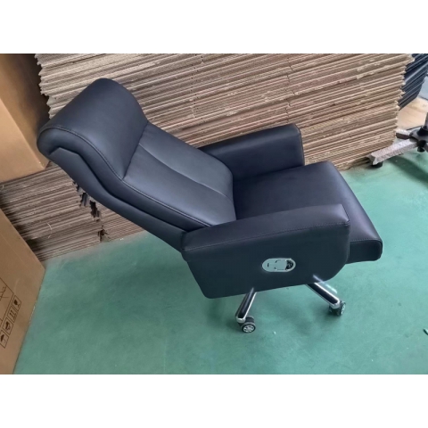 勝芳辦公椅批發(fā)  大班椅  皮藝 老板椅旋轉 電腦椅 總裁椅 經(jīng)理椅子 實木腳 辦公椅 帶輪櫈子 永錦家具