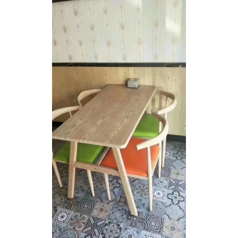 勝芳快餐桌椅批發 牛角椅 主題餐椅 鋼木餐椅 鋼木餐桌椅 飯店餐椅 小吃店餐椅 學校餐椅 鋼木家具 酒店家具 餐廳家具 復古工業酒店餐桌椅 主題家具 元爾普家具