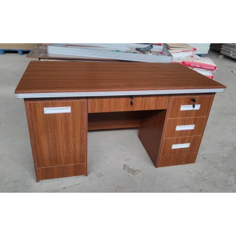 勝芳辦公桌批發(fā) 辦公桌  電腦桌 職員桌 員工桌 屏風(fēng)桌 寫(xiě)字臺(tái) 帶抽屜辦公桌 辦公家具 璐陽(yáng)家具