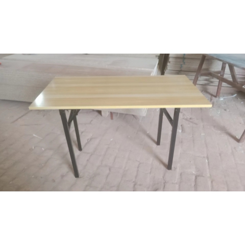 勝芳折疊桌批發 折疊桌子 擺攤 美甲桌 電腦桌 長條桌 培訓桌  課桌 簡易餐桌 家用長方形書桌 臥室家具 鑫潮家具