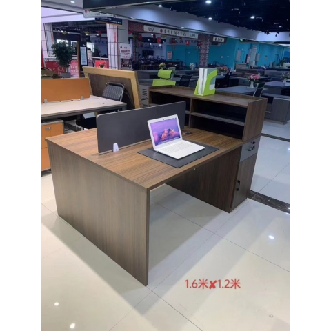 辦公桌批發 員工辦公桌職員 辦公桌 簡約現代組合鋼架 辦公室桌子 高檔辦公桌工位 辦公家具 冠城家具
