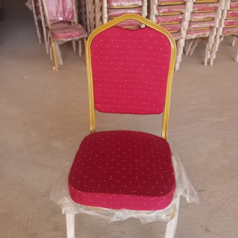 勝芳酒店椅批發 餐椅 皇冠椅 酒店椅 將軍椅 宴會椅 婚慶貴賓椅 會議椅 活動慶典椅 快餐店餐椅 紅色軟包飯店餐椅 偉旺家具