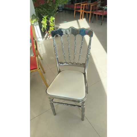 勝芳酒店椅批發 宴會椅 皇冠椅 酒店椅 竹節椅 水晶椅 中式椅 PVC餐桌 酒店圓桌 將軍椅 婚慶貴賓椅 活動慶典椅 快餐店餐椅 紅色軟包飯店餐椅 佳諾酒店家具