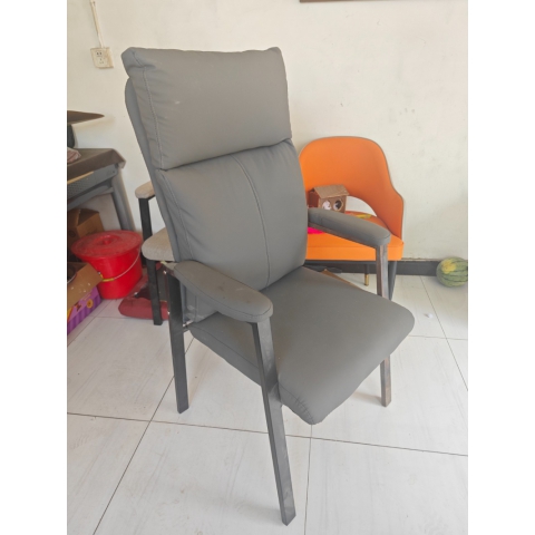 勝芳辦公椅批發(fā) 辦公椅 弓形辦公椅 可旋轉(zhuǎn)辦公椅 四腿辦公椅 職員椅 會議椅 培訓(xùn)椅 員工椅 皮質(zhì)辦公椅 辦公家具 麻將椅 智贏家具