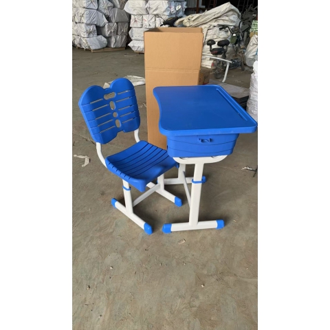 勝芳學(xué)生課桌批發(fā) 學(xué)生課桌椅 學(xué)習(xí)課桌 培訓(xùn)課桌 培訓(xùn)班課桌 單人課桌 輔導(dǎo)班課桌 可升降學(xué)生課桌 學(xué)生家具 學(xué)校家具 佳和校具