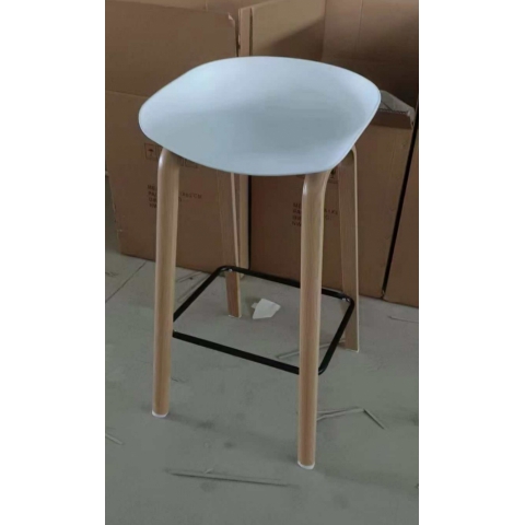 勝芳酒吧椅批發(fā) 酒吧臺(tái)椅子 復(fù)古美式吧椅 高腳椅凳 KTV前臺(tái)椅 高腳椅 吧臺(tái)凳 理發(fā)椅 靠背酒吧椅 升降椅 鑫寶家具