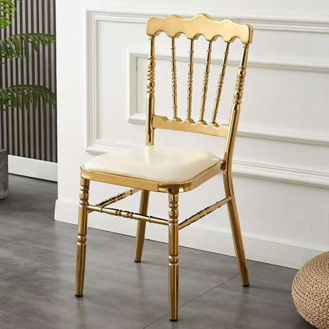 勝芳家具批發(fā) 復(fù)古式餐椅 禮堂椅 靠背椅 休閑椅 竹節(jié)椅 婚慶椅 洽談椅 宴會(huì)椅 酒店椅 酒店家具 客廳家具 瑞興家具