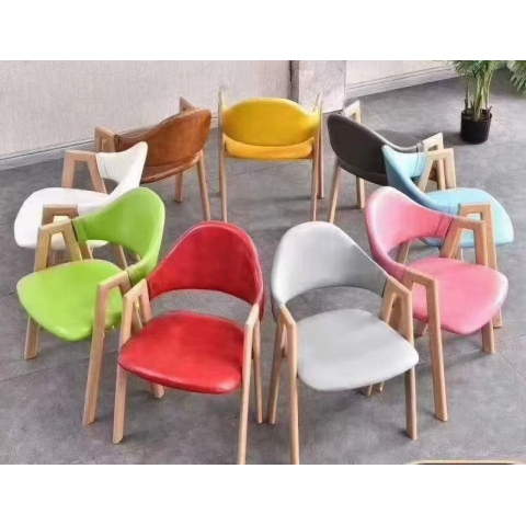 勝芳桌椅批發(fā) 實(shí)木主題餐椅 實(shí)木餐椅 牛角椅 主題餐椅 咖啡椅 時(shí)尚椅 休閑椅 餐椅 餐廳家具 辰陽(yáng)家具