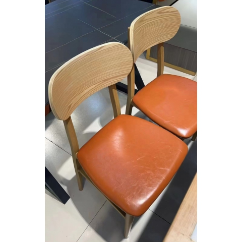 勝芳餐椅批發(fā) 圍椅 實(shí)木椅 軟包椅 太陽(yáng)椅 牛角椅 A字椅 鐵皮椅 鐵桶 復(fù)古式餐桌椅 實(shí)木餐桌椅 轉(zhuǎn)印餐桌椅 快餐桌椅 休閑家具 錦鑫家具