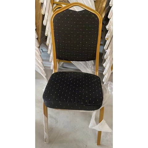 勝芳酒店椅批發(fā) 餐椅 皇冠椅 酒店椅 將軍椅 宴會(huì)椅 婚慶貴賓椅 會(huì)議椅 活動(dòng)慶典椅 快餐店餐椅 紅色軟包飯店餐椅時(shí)歌家具